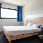 Hotel The Originals Access, Millau Sud 2*