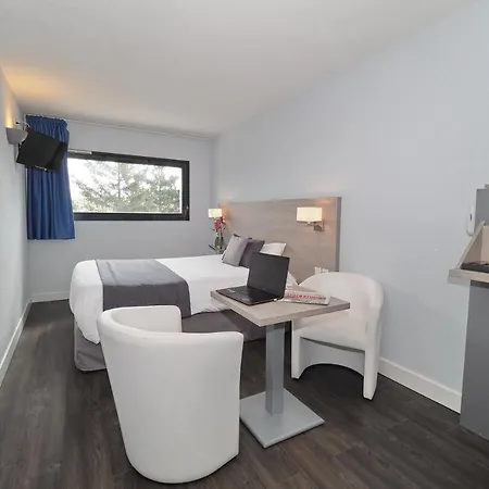 The Originals Access, Millau Sud Hotel 2*