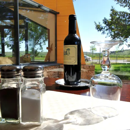 Hotel The Originals Access, Millau Sud 2*