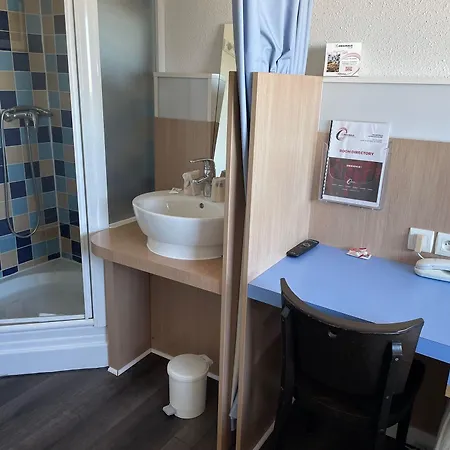 ホテル The Originals Access, Millau Sud 2*